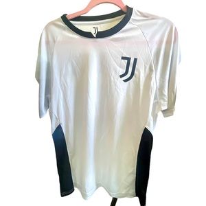 Juventus Jersey NWT Men’s Med